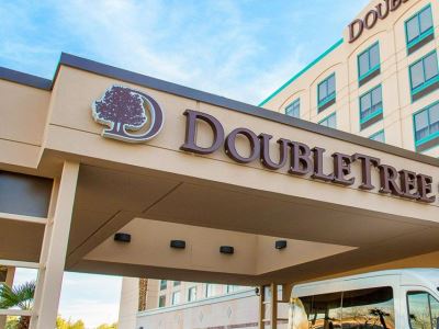Гостиница Doubletree By Hilton Las Vegas Airport
