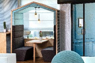 Hotel Eiffel Saint Charles