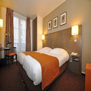 Hotel Eiffel Saint Charles