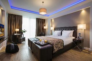 Two Hotel Berlin by Axel