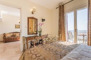 Ariadne Hotel