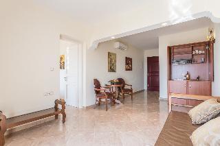 Ariadne Hotel
