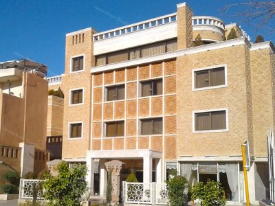 Гостиница Zandiyeh