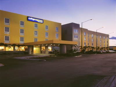 Гостиница City Express Nuevo Laredo