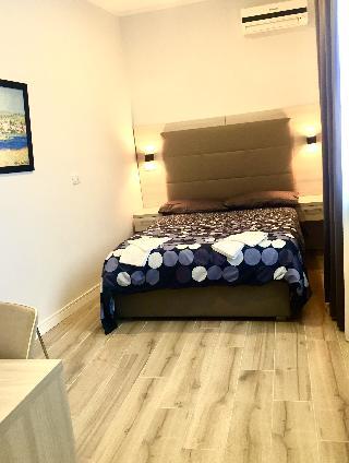 Hotel Academy