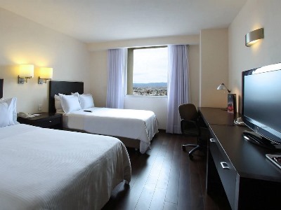 Гостиница Fiesta Inn Durango