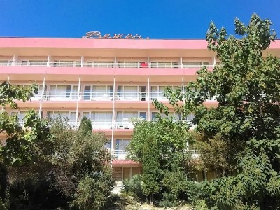 Гостиница Vezhen
