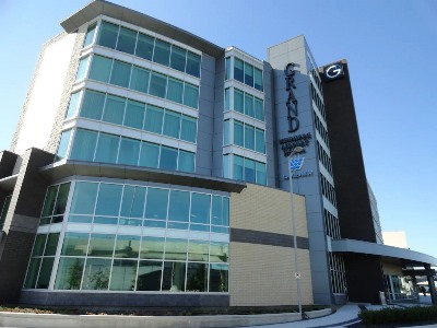 Hotel Grand Winnipeg Airport By Lakeview