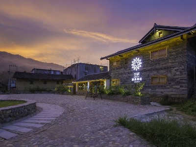 Гостиница Floral Zhangzhou Yunshuiyao Lanxi