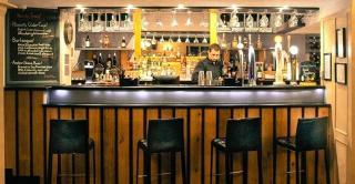 Гостиница The George At Baldock