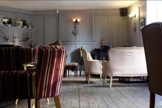 Гостиница The George At Baldock