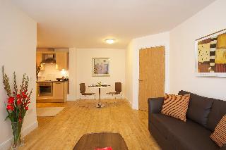 Гостиница SACO Farnborough - Reading Road