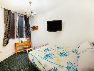 Oyo Hotel 119
