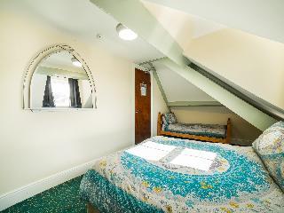 Oyo Hotel 119