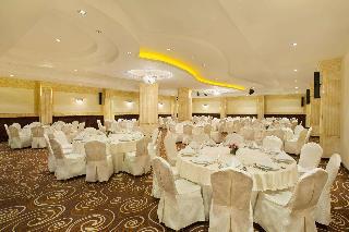 Гостиница DoubleTree by Hilton Dhahran