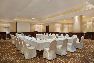Гостиница DoubleTree by Hilton Dhahran