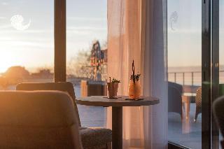 Hotel Hilton Evian-les-Bains