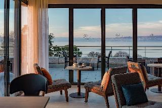 Hotel Hilton Evian-les-Bains