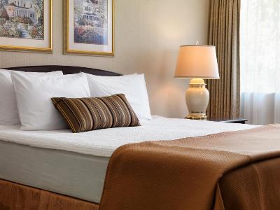 Гостиница Royal Scot Hotel And Suites