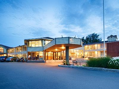 Гостиница Charlottetown Inn And Conference Centre