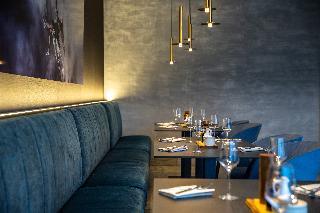 Гостиница Radisson Blu Koln