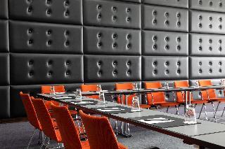 Гостиница Radisson Blu Koln
