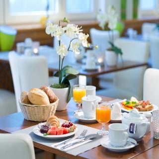 Гостиница ACHAT Comfort Karlsruhe
