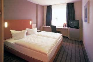 Hotel Essential by Dorint Berlin-Adlershof