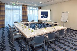 Hotel Essential by Dorint Berlin-Adlershof
