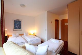 Hotel Azimut Erding