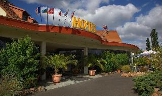 WEST Hotel an der sachsischen Weinstrasse