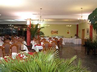 WEST Hotel an der sachsischen Weinstrasse