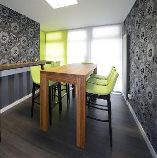 Гостиница Commundo Tagungshotel Stuttgart