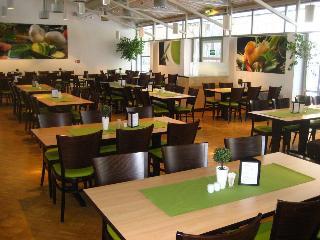 Гостиница Commundo Tagungshotel Stuttgart