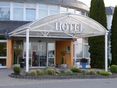 Гостиница Avalon Hotelpark Konigshof
