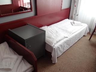 Hotel Na Ostrove