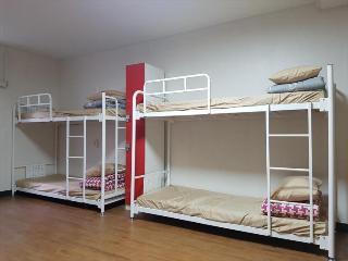 Гостиница Kimchee Busan Downtown Guesthouse