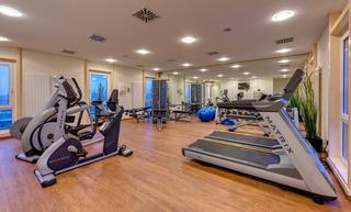 Гостиница Park Inn by Radisson Koln City West