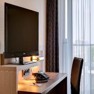 Гостиница Park Inn by Radisson Koln City West