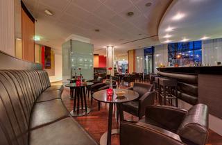 Гостиница Park Inn by Radisson Koln City West