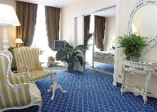 Hotel B4 Nice Park