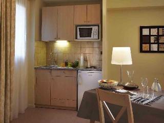 Hotel Citadines Aix Jas de Bouffan