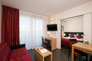 Гостиница Residhome Val d'Europe