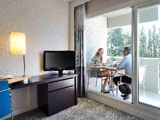 Гостиница Novotel Avignon Nord