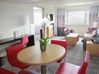 Гостиница Novotel Avignon Nord