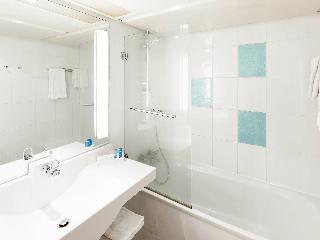 Гостиница Novotel Avignon Nord