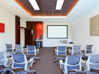Гостиница Novotel Avignon Nord