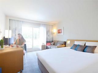 Гостиница Novotel Avignon Nord