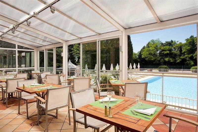 Hotel Novotel Avignon Nord