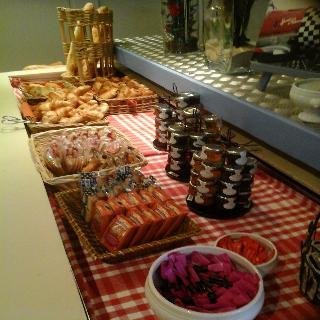 Гостиница Kyriad Direct Bron Lyon Eurexpo